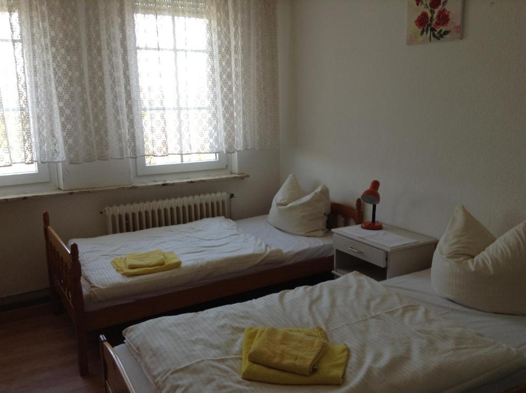Hotel Rotbuche Westoverledingen Ruang foto