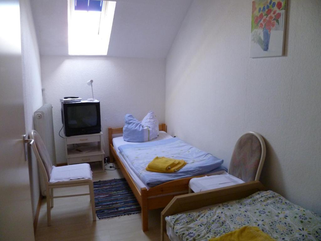 Hotel Rotbuche Westoverledingen Ruang foto