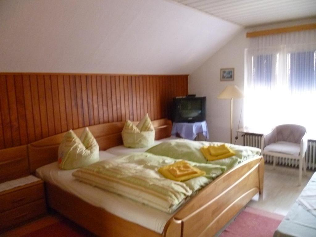 Hotel Rotbuche Westoverledingen Bagian luar foto